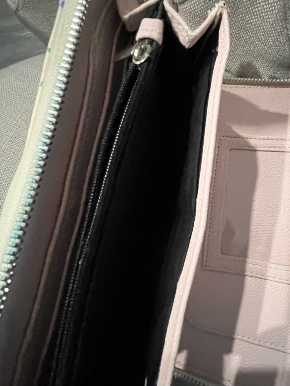 Betsey Johnson Wallet - Picture 4 of 5